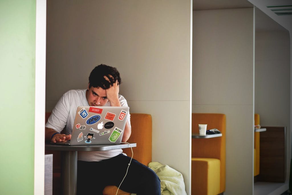 un adulte avec tdah sans hyperactivité au travail